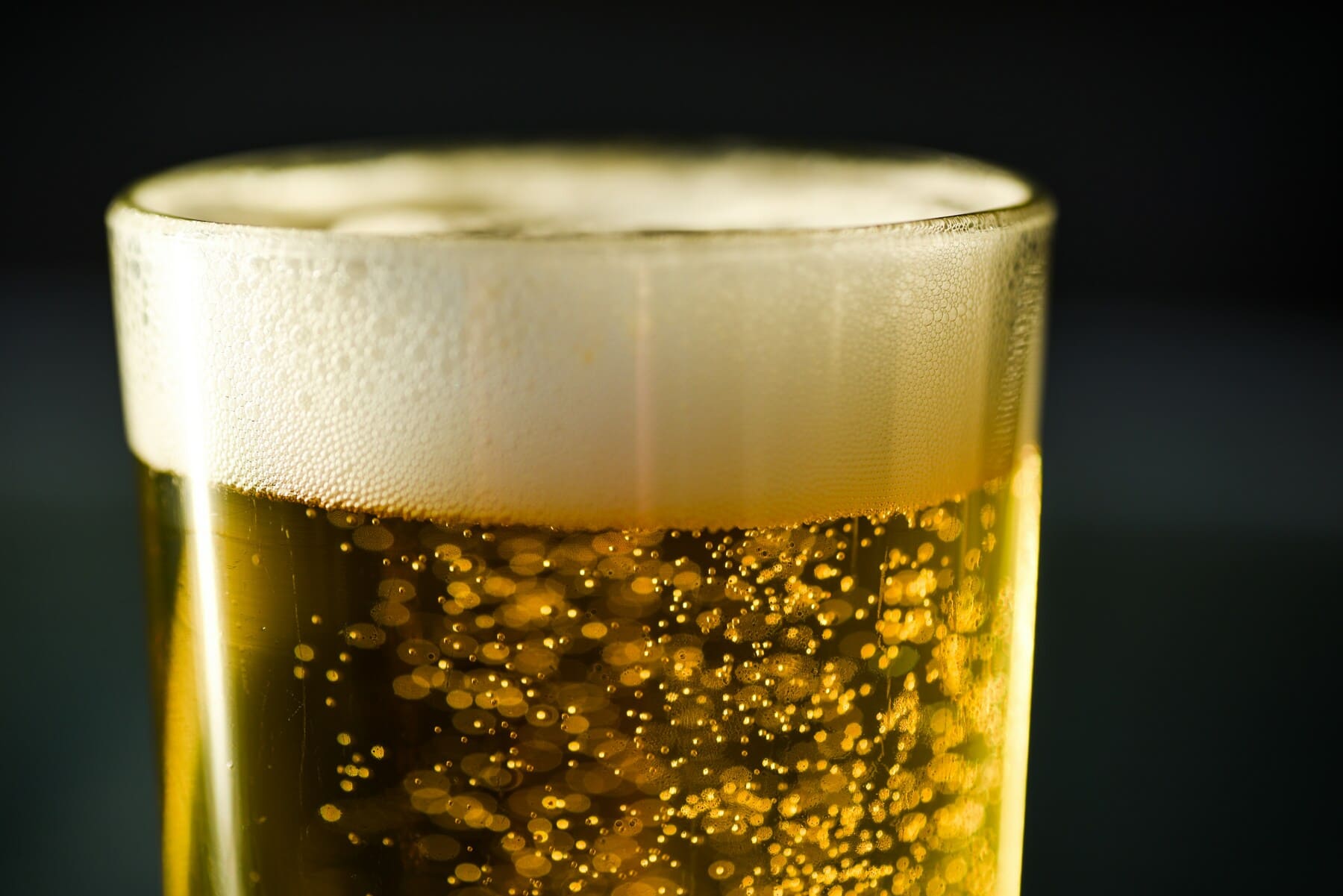 come servire la birra correttamente 2.jpg